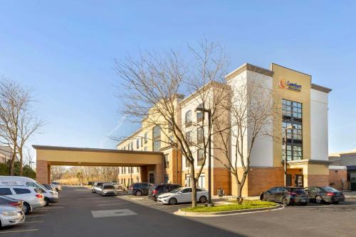 Wingate by Wyndham - Arlington Heights