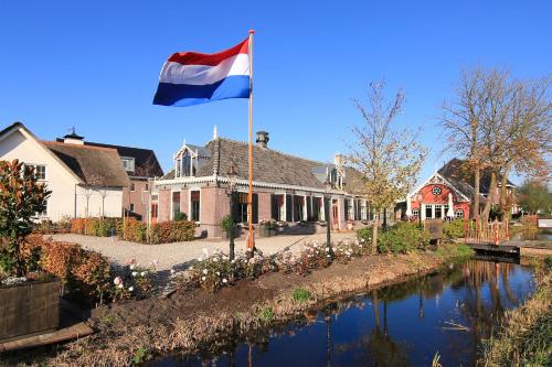 Small Luxury Boutique Hotel Wilma J - Best Hotels in Abcoude
