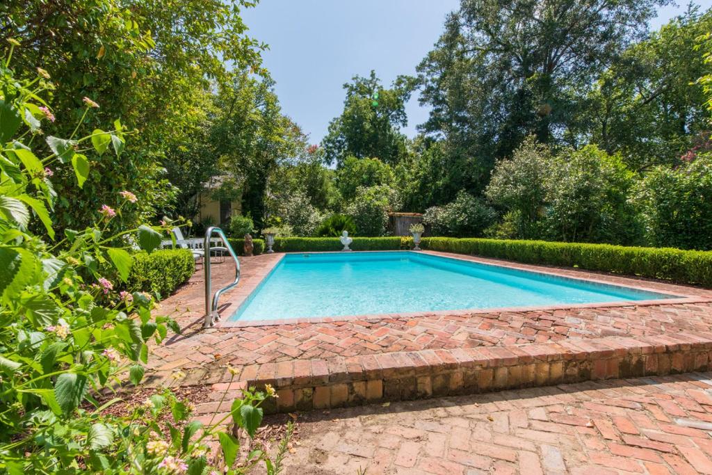 The Burn Bed and Breakfast - Best Hotels in Natchez