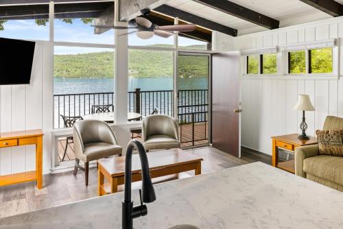 Sun Castle Resort - Best Parking Hotels in Lake George, NY