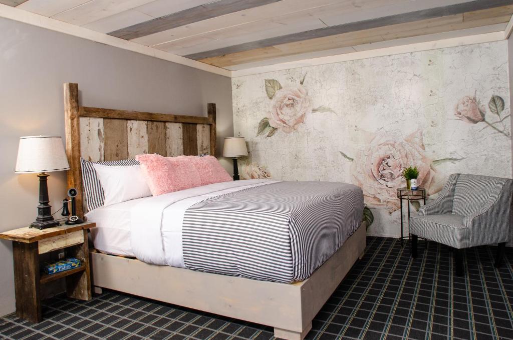 Vintage Block Inn & Suites - Best Hotels in Iowa