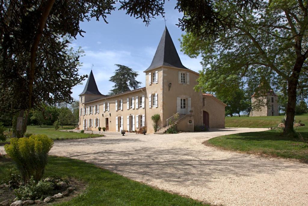 Maison d'hôtes de Charme Les Bruhasses - Best Hotels in Gers