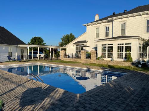Wildflower Ranch Inn - Best Hotels in Kentucky