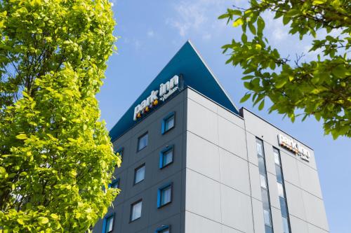 Park Inn by Radisson Vilnius Airport Hotel & Conference Centre - Best Business Hotels in Vilnius