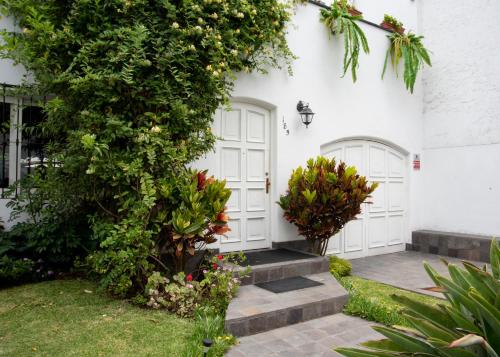 Lima 18 Boutique