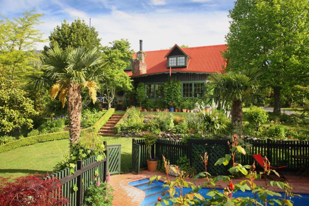 Retiro Park Lodge - Best Hotels in Nelson