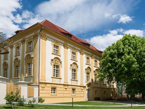 TAUROA Hofwirt - Best Hotels in Styria