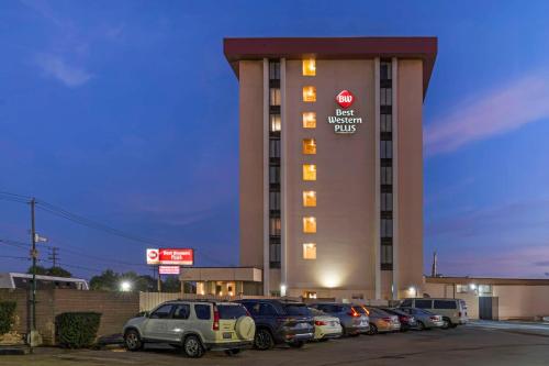 Best Western Plus Grosvenor Airport Hotel - Best Hotels with Airport Shuttle Service in San Francisco, CA