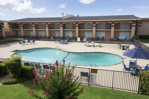 suite hotels in Oklahoma City