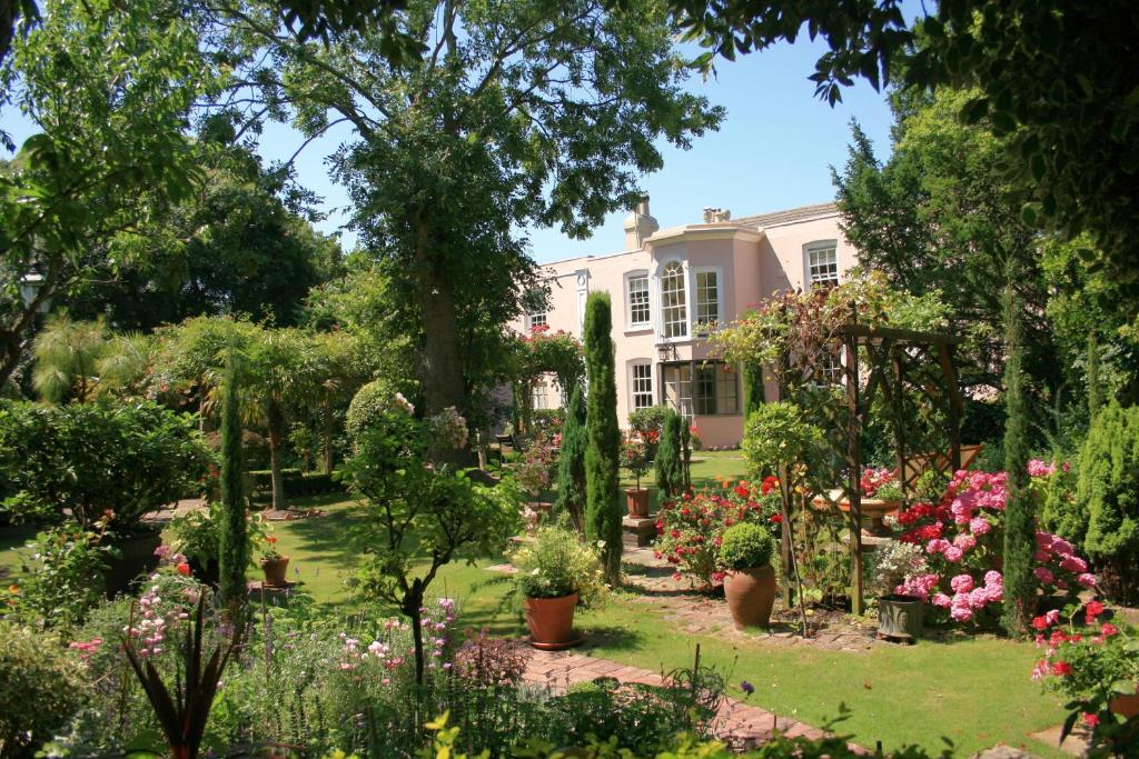 Ocklynge Manor - Best Hotels in East Sussex