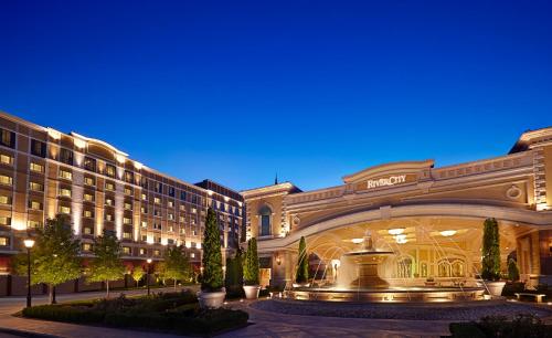 River City Casino and Hotel - Best Fitness Hotels in Missouri