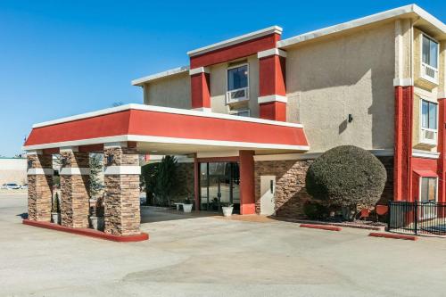 suite hotels in Oklahoma City