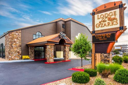 Lodge of the Ozarks - Best Hotels in Branson, MO