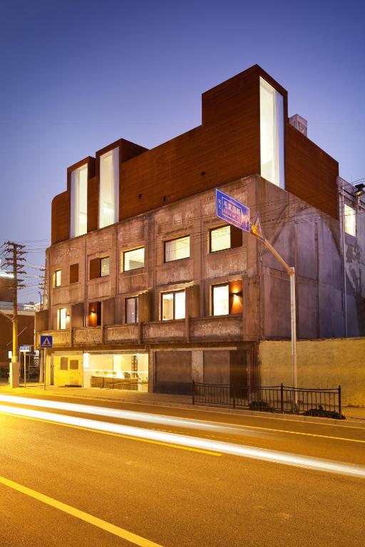 The Waterhouse at South Bund - Best Hotels China