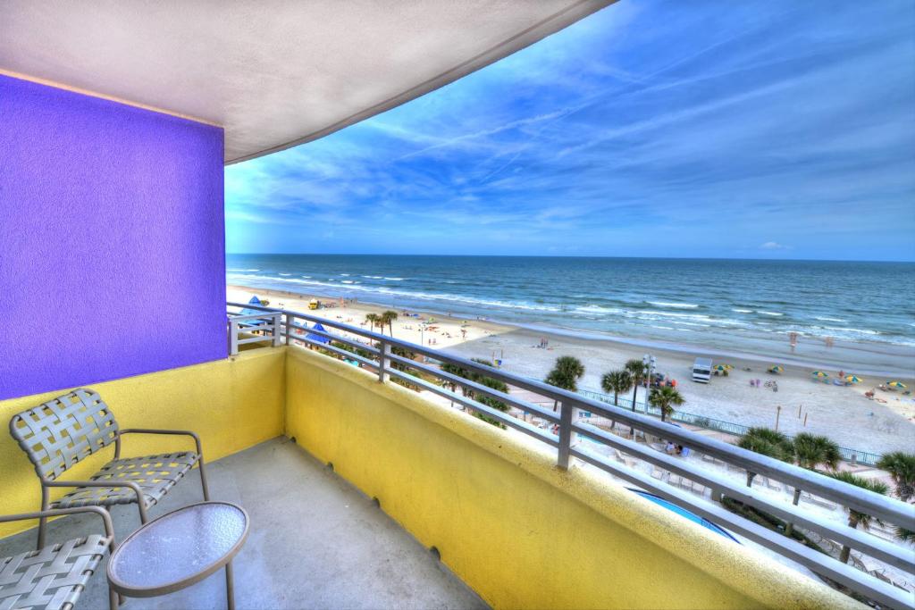 Wyndhams Ocean Walk Resort - Best Pool Hotels in Daytona Beach, FL