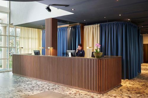 NH Frankfurt Airport - Best Hotels with Airport Shuttle Service in Germany