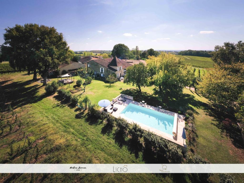 Maison des Quatre Saisons - Best Hotels in Gironde