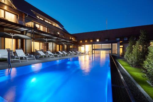 Schloss Reinach - Best Hotels in Freiburg