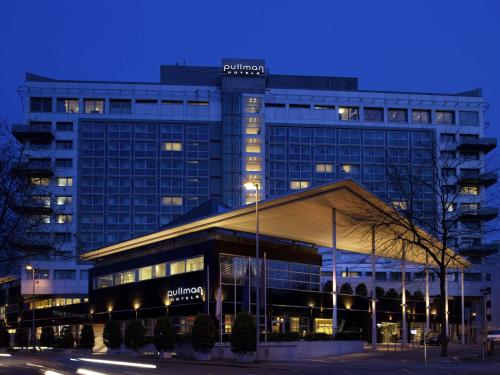 Pullman Cologne - Best Pet-Friendly Hotels in Cologne