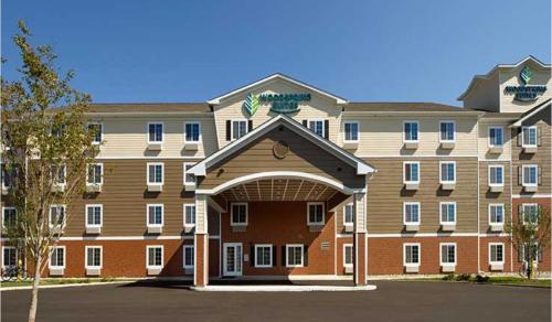 hotels with suites in State College