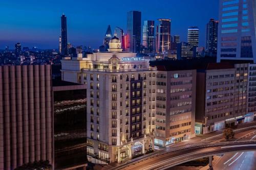 DoubleTree by Hilton Istanbul Gayrettepe - Best Hilton Worldwide Hotels in Turkey