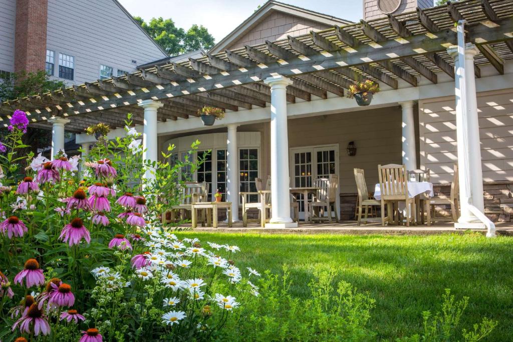 Carnegie House, Ascend Hotel Collection - Best Hotels in Pennsylvania