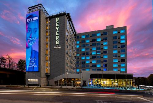 Reverb by Hard Rock Atlanta Downtown - Best Business Hotels in Atlanta, GA