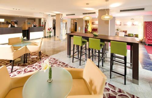 Leonardo Hotel Hannover Airport - Best Hotels with Airport Shuttle Service in Germany