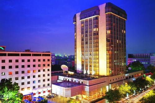 Novotel Beijing Peace - Best Fitness Hotels in Beijing