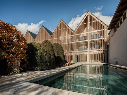 Romantik Hotel Hirschen - Best Hotels in Bavaria
