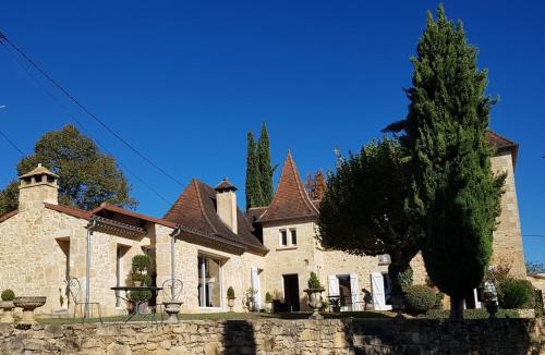 Au Clos de Mathilde - Château Hotels in the Dordogne