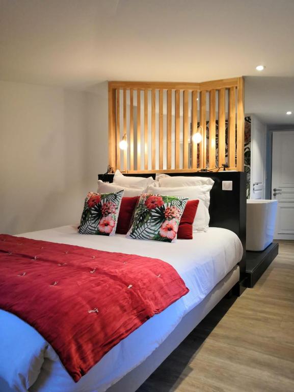 5 Chambres en Ville - Best Hotels in Clermont-Ferrand