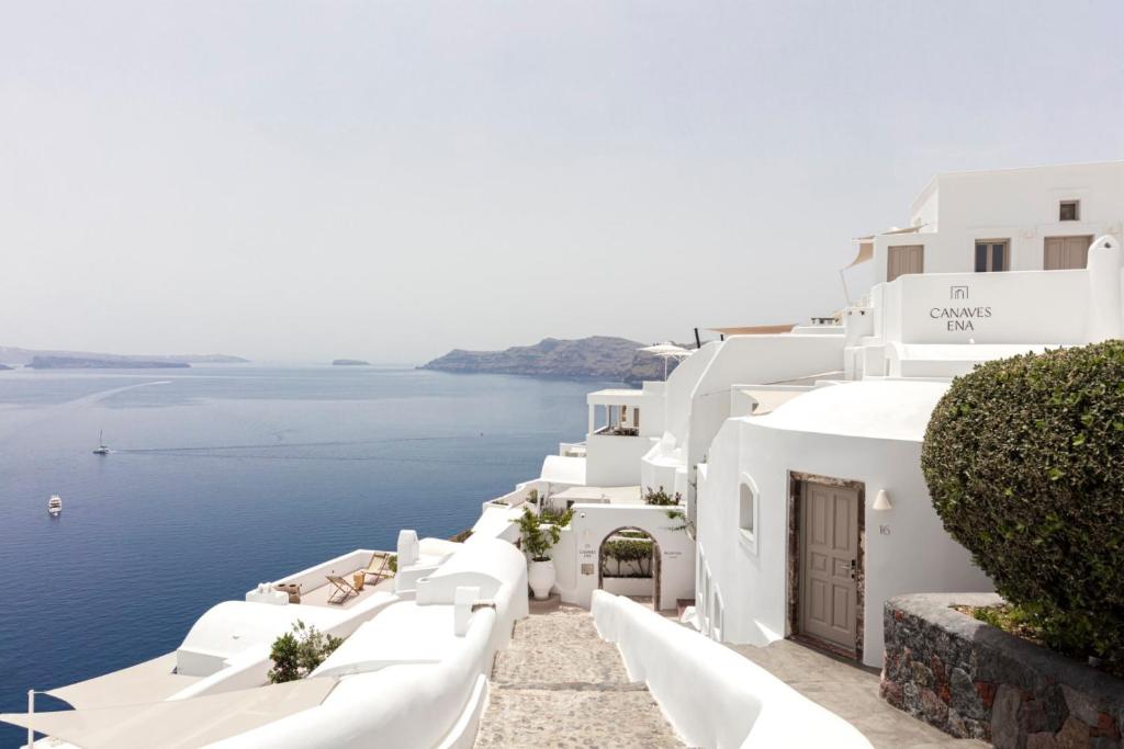 Canaves Ena - Small Luxury Hotels of the World - Best Hotel Pools on Santorini