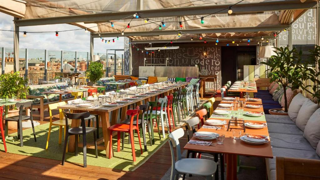 Mama Shelter Bordeaux Centre - Best Central Hotels in Bordeaux