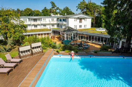 Ostseehotel Villen im Park - ein Rovell Hotel - Best Hotels with Airport Shuttle Service in Germany