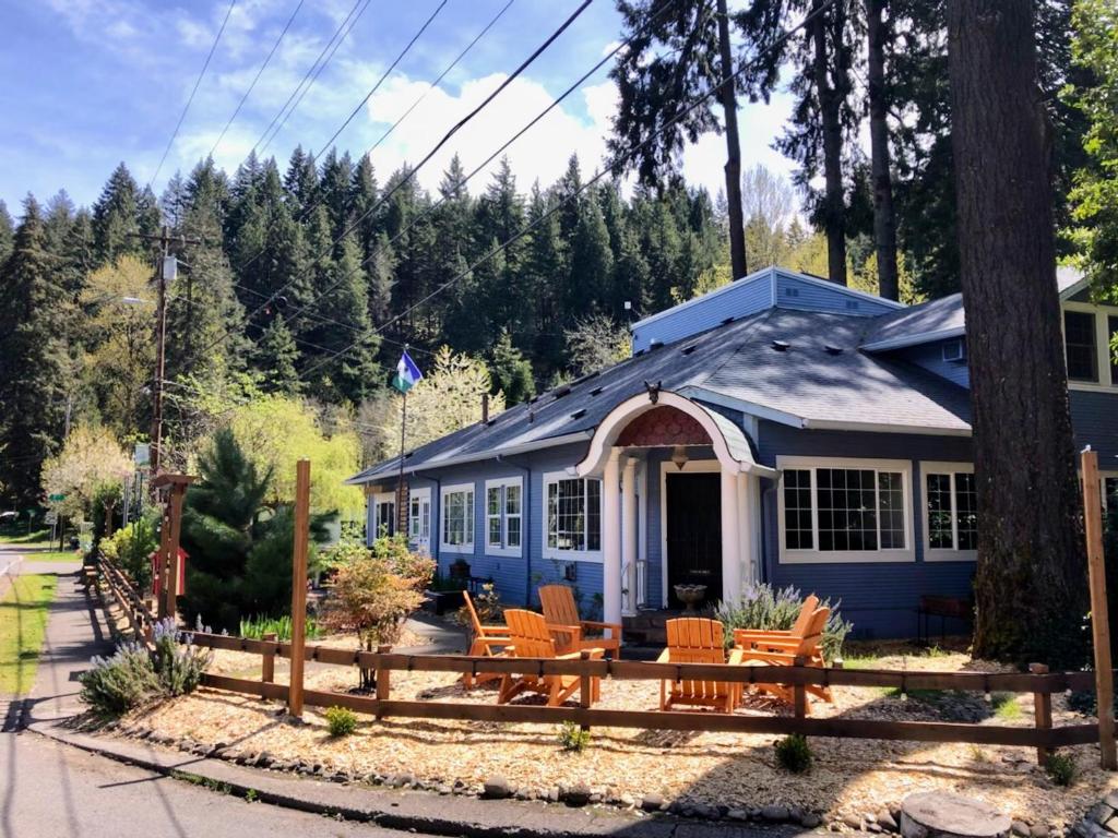 Westfir Lodge & Mountain Market - Best Hotels in Oregon