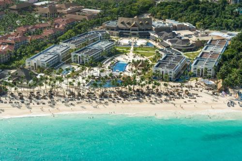 Royalton Punta Cana, An Autograph Collection All-Inclusive Resort & Casino - Best Family Hotels in Punta Cana