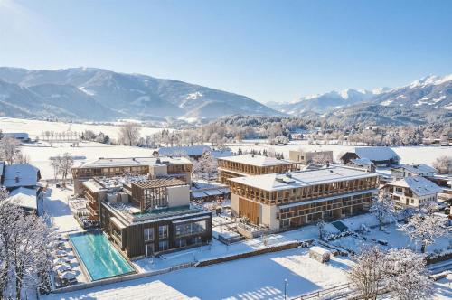 Falkensteiner Hotel Kronplatz - The Leading Hotels of the World - Best Golf Hotels in Italy