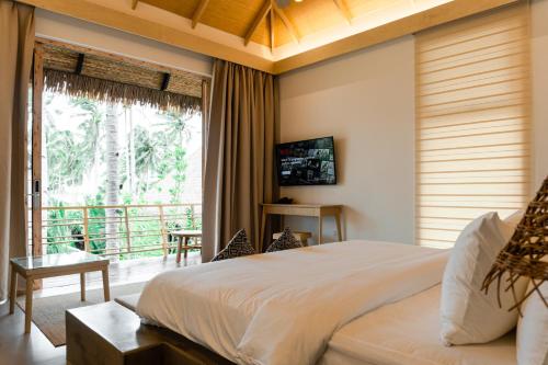 ANGKLA Beach Club & Boutique Resort