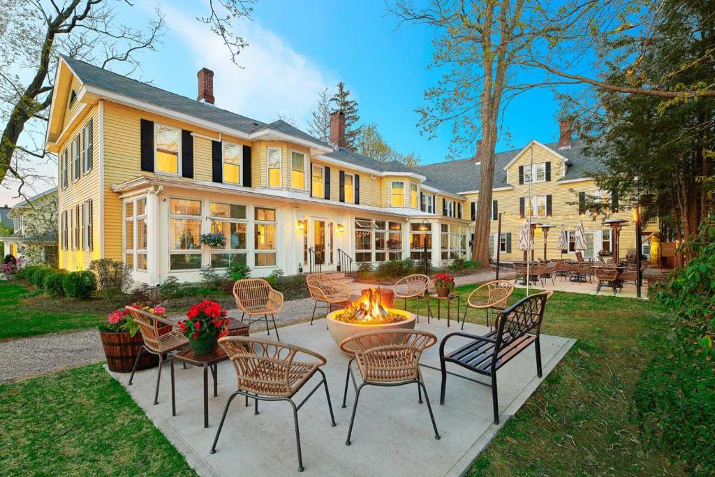The Whitlock by The Lenox Collection - Best Hotels Lenox