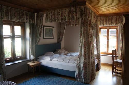 Hotel Schwarzer Adler - Best Hotels in Baden-Wurttemberg