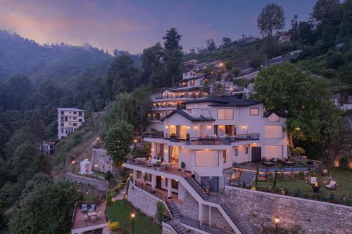 Amaraya by LaRiSa, Nainital - Best Hotels in Nainital