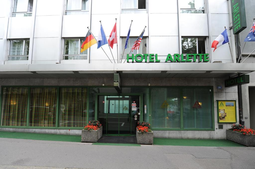 Hotel Arlette Beim Hauptbahnhof - Best Hotels with Free Breakfast in Zurich