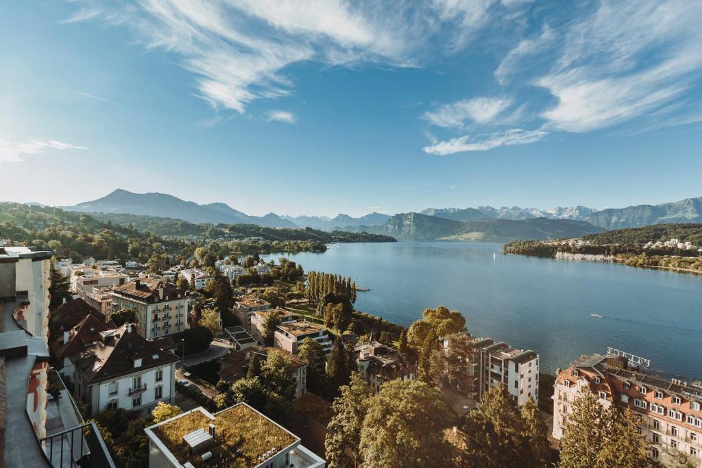 Art Deco Hotel Montana - Best Hotels in Lucerne