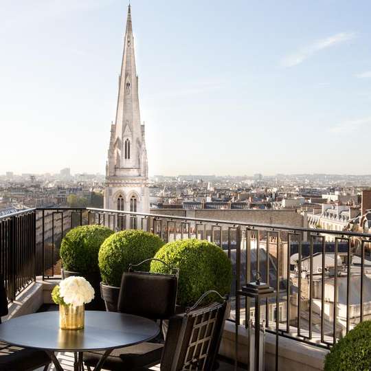 Four Seasons Hotel George V Paris