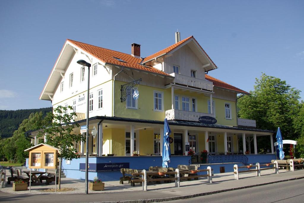 Hotel Garni Ammergauer Hof - Best Hotels in Bavaria