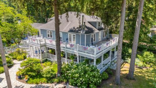 The Inn at Union Pier - Best Hotels in Michigan