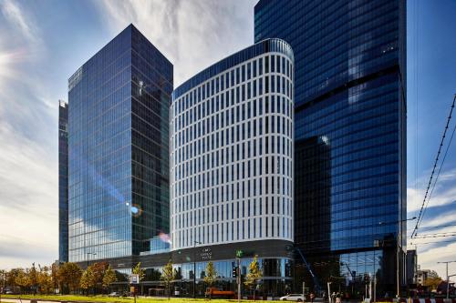 Holiday Inn Express - Warsaw - The HUB by IHG - Best Fitness Hotels in Warsaw