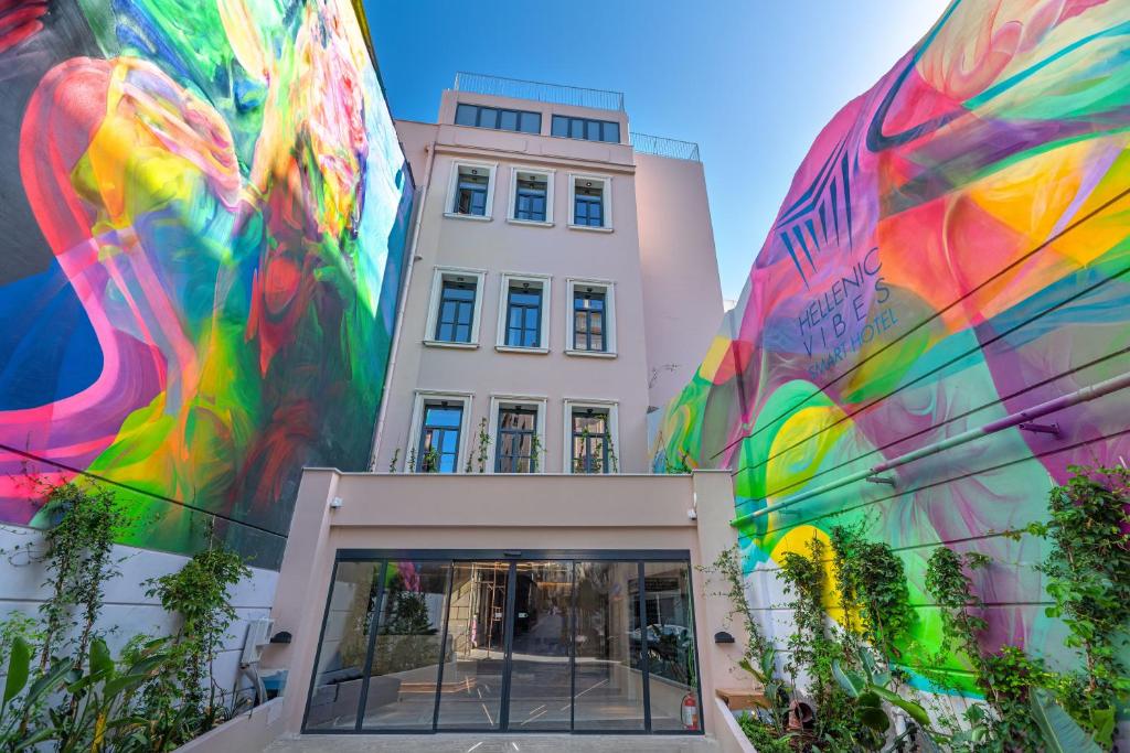 Hellenic Vibes Smart Hotel - Best Hotels with Free Breakfast in Athens