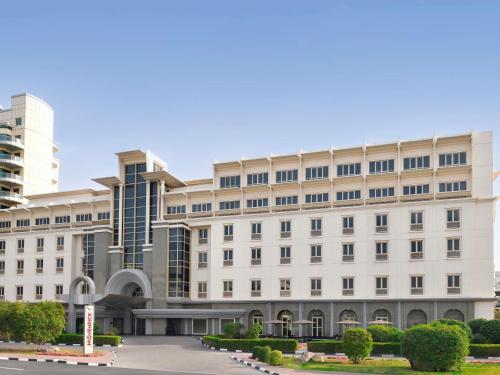 Mövenpick Hotel & Apartments Bur Dubai - Best Family Hotels in Dubai